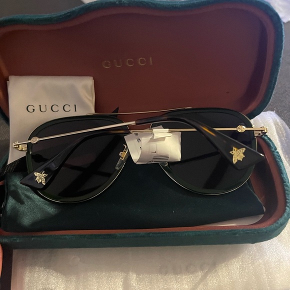Gucci 57MM Pilot Sunglasses - Picture 6 of 11